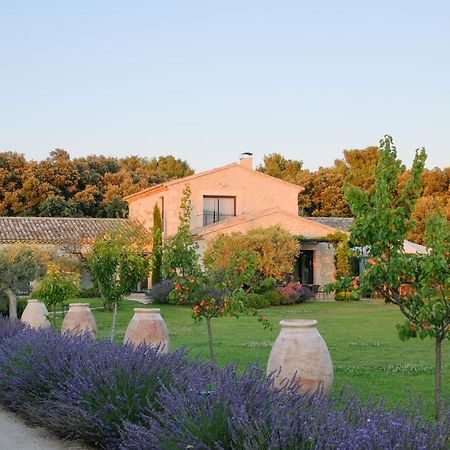 Mas Notre Dame Bed & Breakfast Eygalieres  Exterior photo